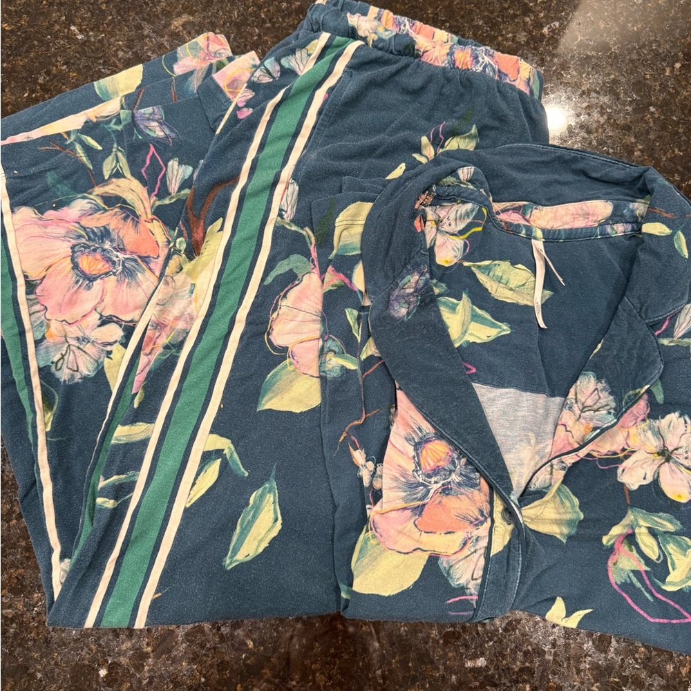 Soma Pajama Set Cool Nights